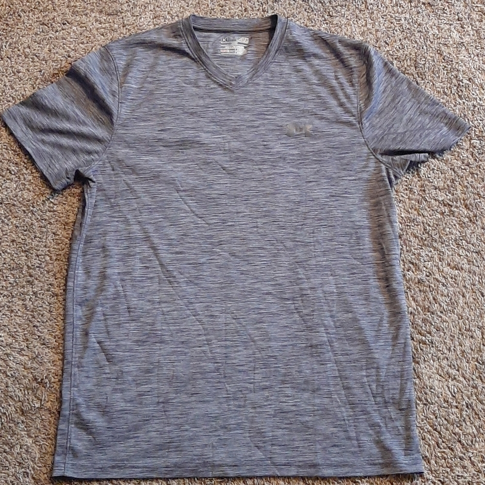 Under armour short sleeved shirt